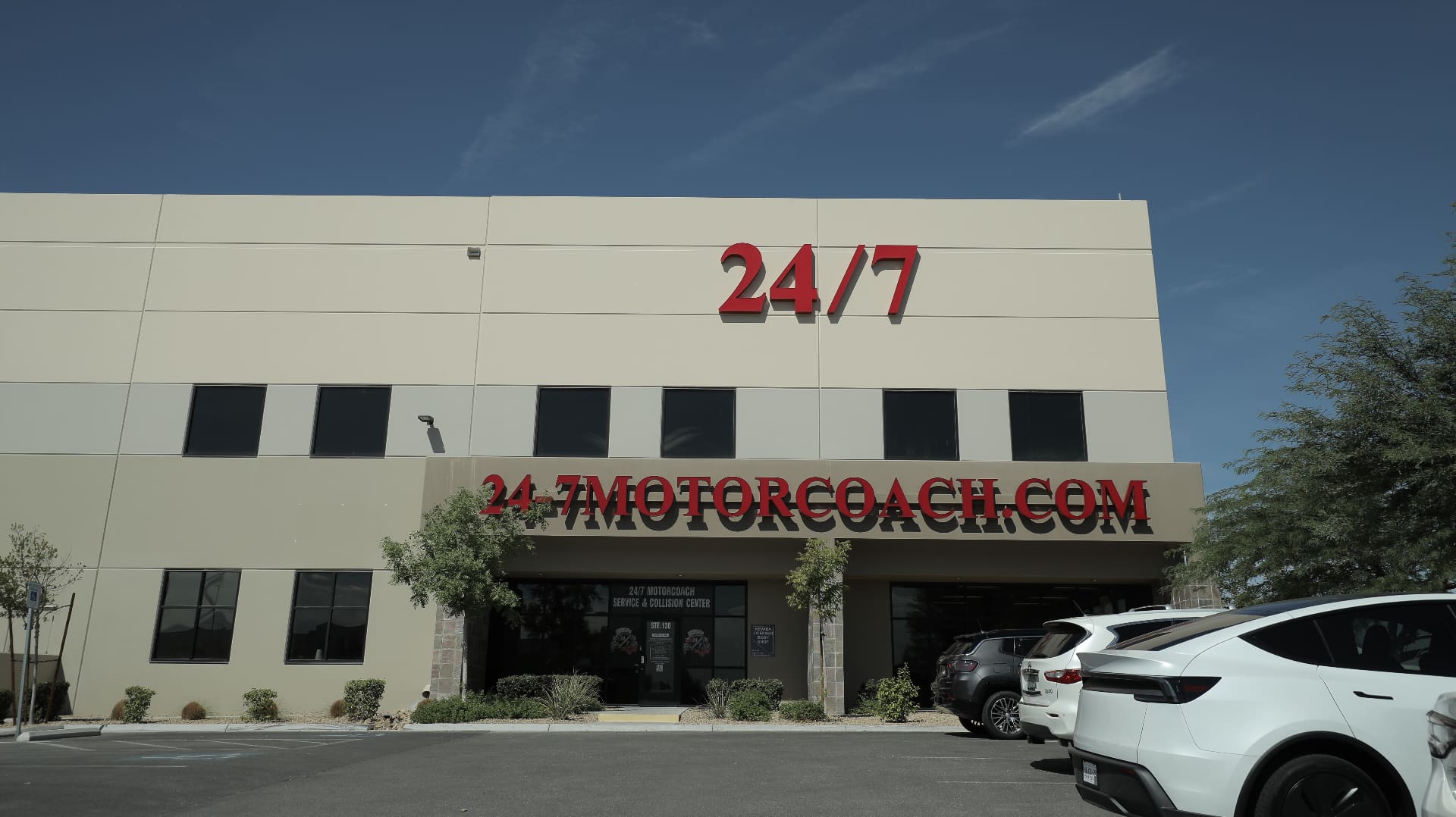 24/7 Motorcoach Service Center facility exterior in Las Vegas